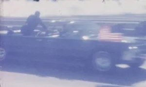 Bán đấu giá video ghi lại vụ ám sát tổng thống Kennedy